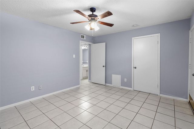 1016 Tri Oaks Lane 92, Houston, TX 77043