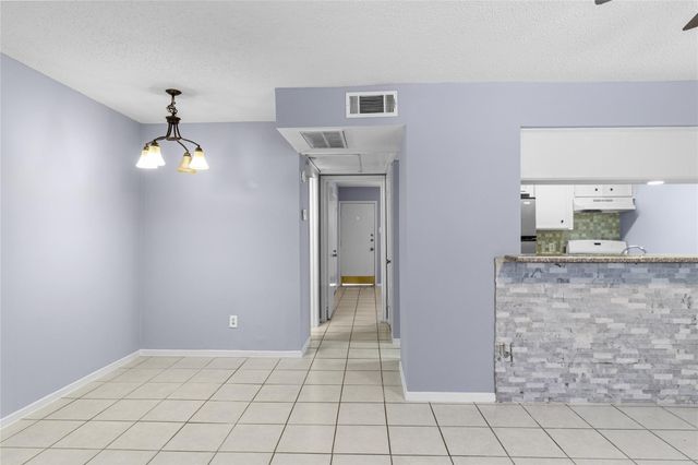1016 Tri Oaks Lane 92, Houston, TX 77043