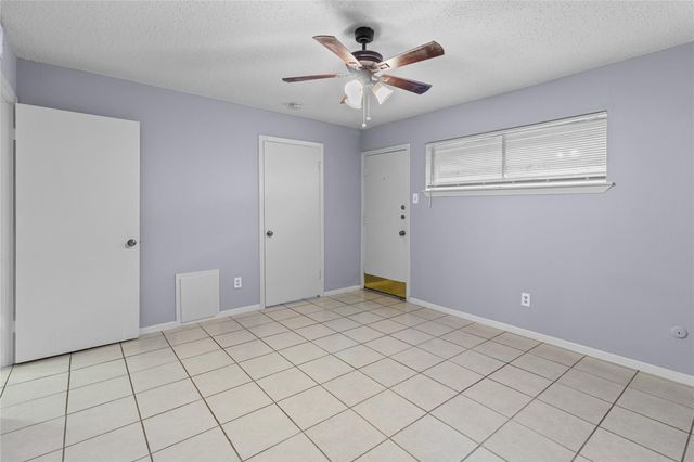 1016 Tri Oaks Lane 92, Houston, TX 77043