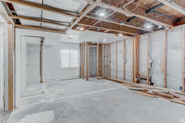 3787 N TUMWATER LN, Eagle Mountain, UT 84005