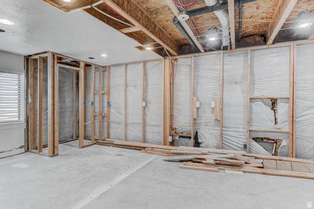 3787 N TUMWATER LN, Eagle Mountain, UT 84005