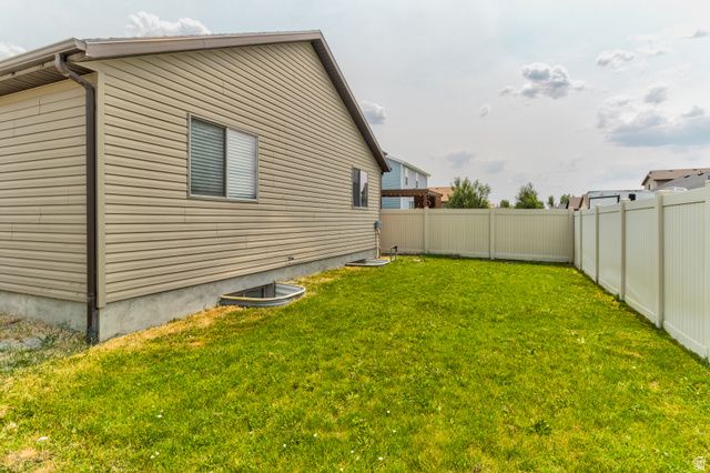 3787 N TUMWATER LN, Eagle Mountain, UT 84005