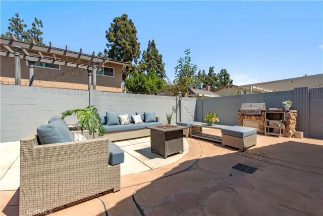 11221 Beach Street, Cerritos, CA 90703