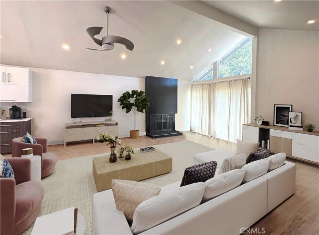 11221 Beach Street, Cerritos, CA 90703