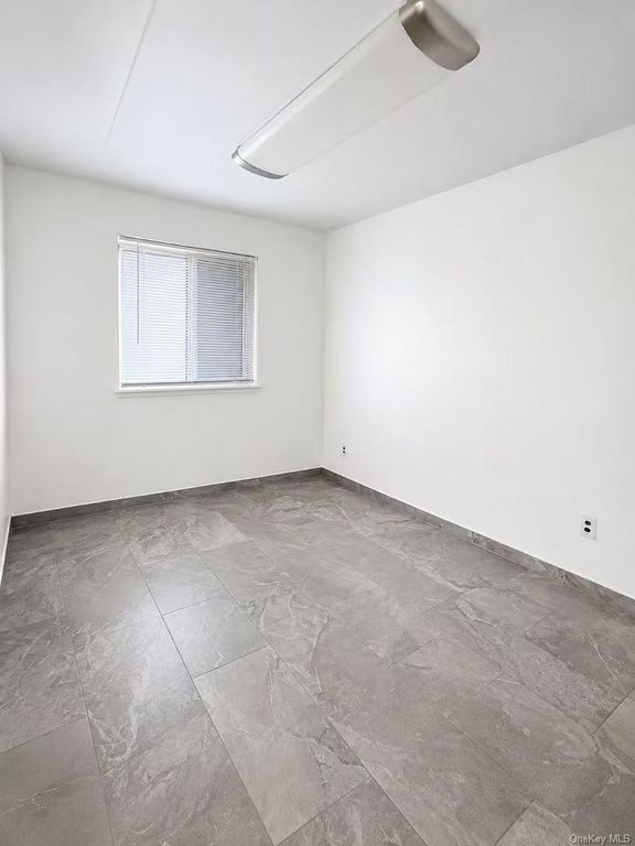 12215 25 Road, College Point, NY 11354 — photo 2
