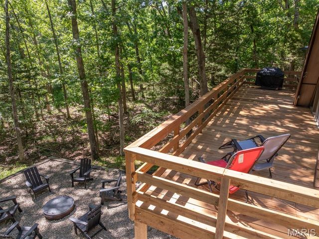 962 Woodlake Drive, Innsbrook, MO 63390