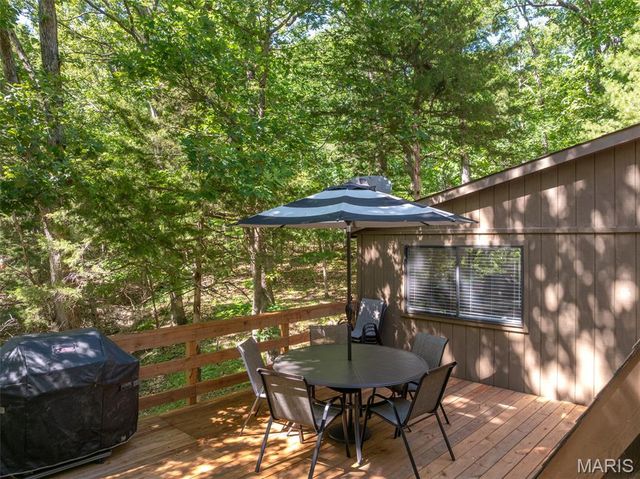 962 Woodlake Drive, Innsbrook, MO 63390