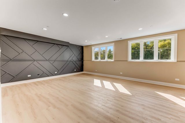 5125 171st st Street, Oak Forest, IL 60452