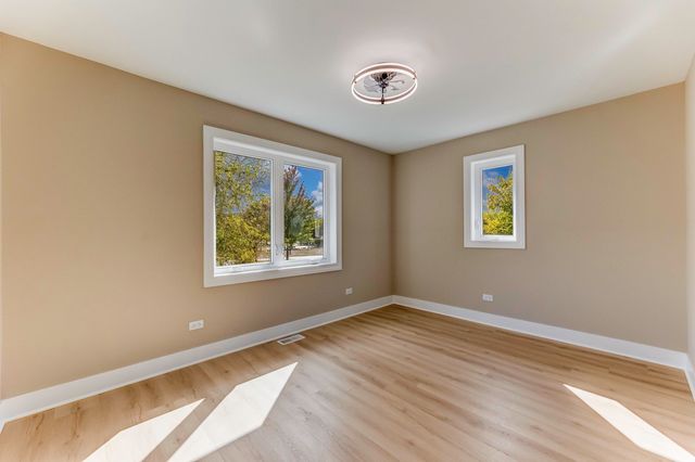 5125 171st st Street, Oak Forest, IL 60452