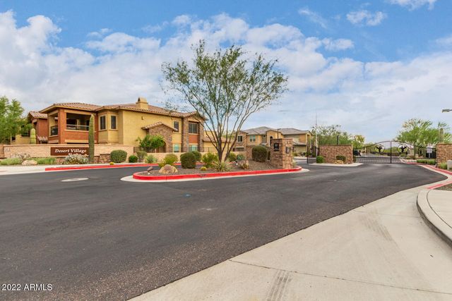 2425 W BRONCO BUTTE Trail 1049, Phoenix, AZ 85085