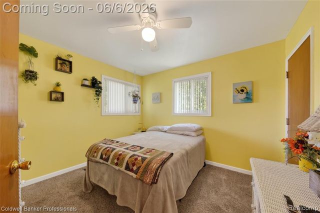 373 Tilmor Drive, Waterford, MI 48328