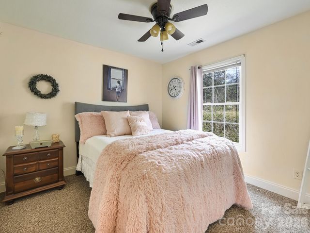 7 Mahogany Road, Arden, NC 28704
