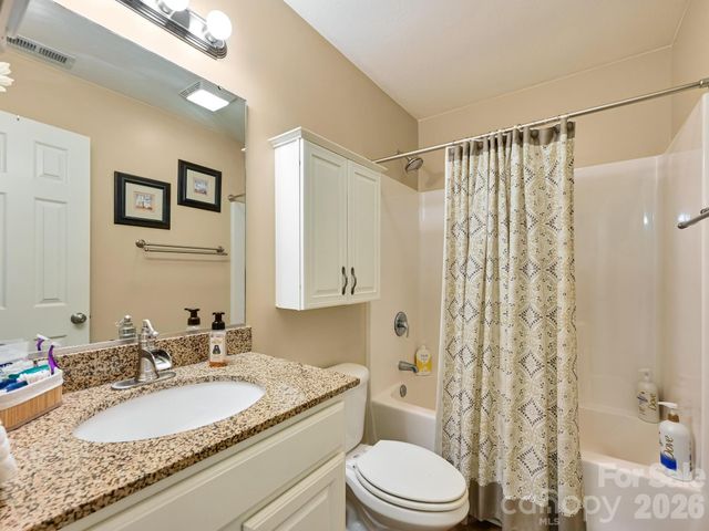 7 Mahogany Road, Arden, NC 28704