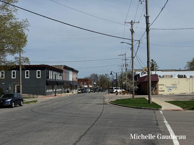 116 W Main Street Se, Caledonia Vlg, MI 49316