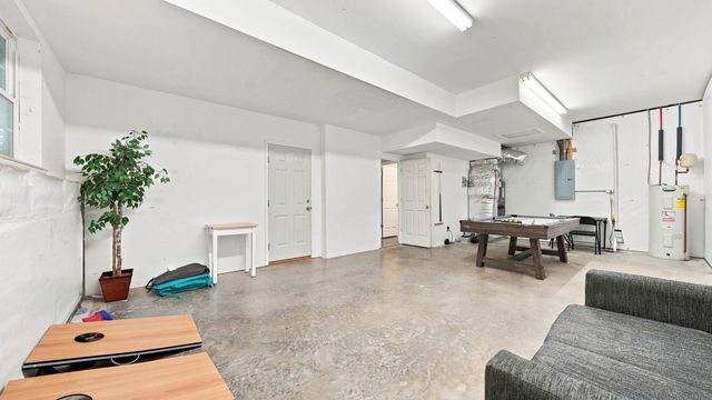 323 Pine Ridge Road, Chattanooga, TN 37405