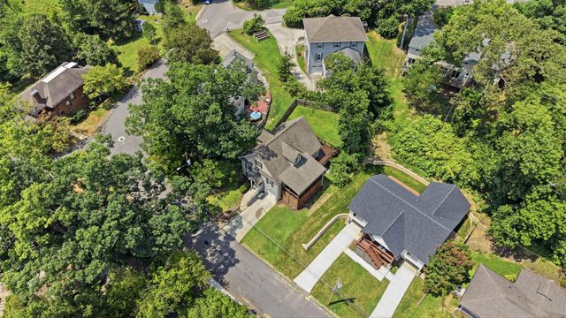 323 Pine Ridge Road, Chattanooga, TN 37405