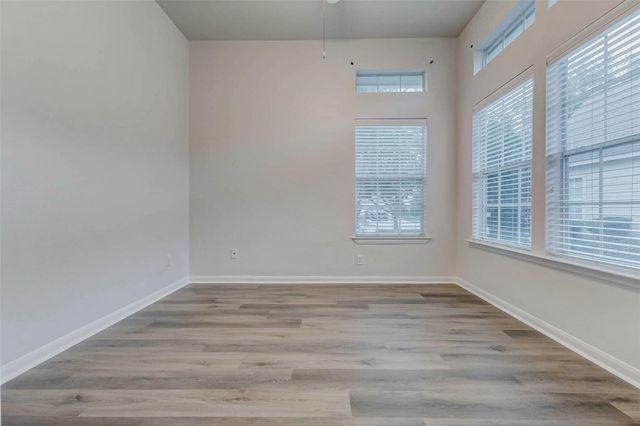 10210 Thornmont Lane, Houston, TX 77070