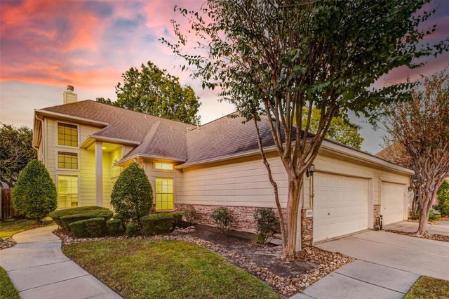 10210 Thornmont Lane, Houston, TX 77070