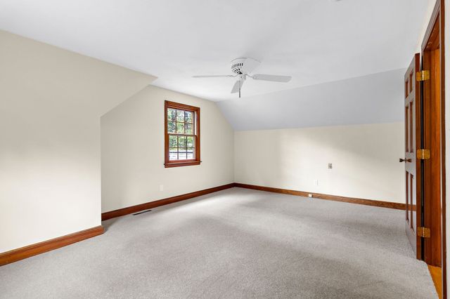 217 Hudson Rd, Stow, MA 01775
