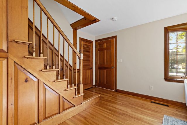 217 Hudson Rd, Stow, MA 01775