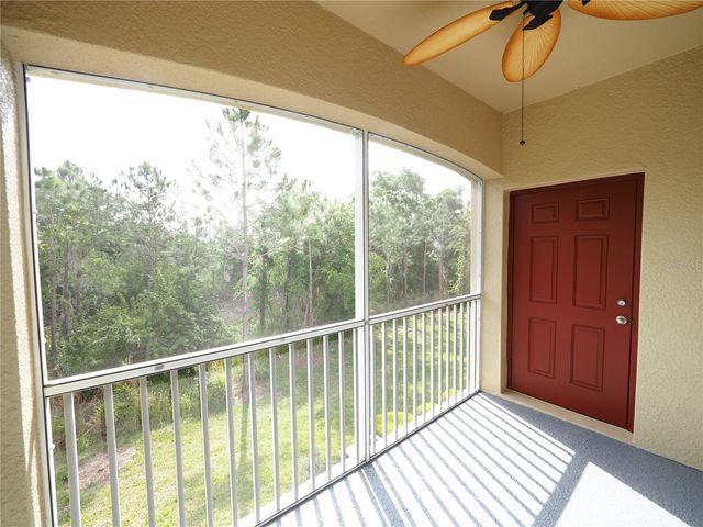 8140 ENCLAVE WAY 101, Sarasota, FL 34243