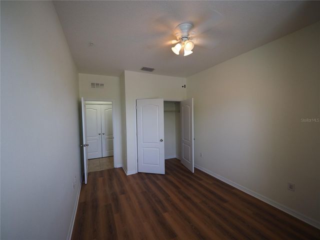 8140 ENCLAVE WAY 101, Sarasota, FL 34243