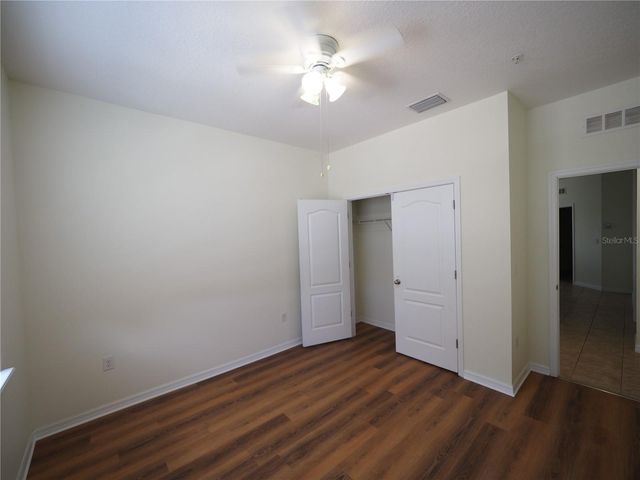 8140 ENCLAVE WAY 101, Sarasota, FL 34243