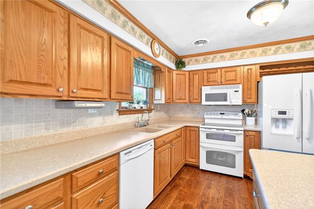 321 Falls Avenue, Dunbar Twp, PA 15425