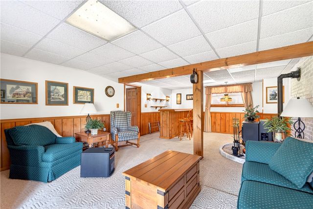 321 Falls Avenue, Dunbar Twp, PA 15425