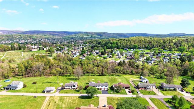 321 Falls Avenue, Dunbar Twp, PA 15425