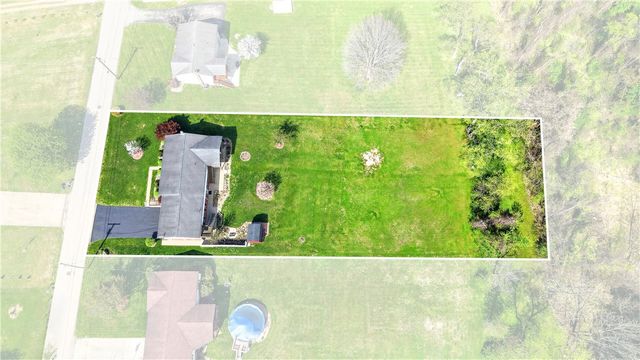 321 Falls Avenue, Dunbar Twp, PA 15425
