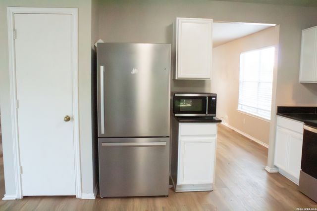 6903 Pecan Fall, Converse, TX 78109