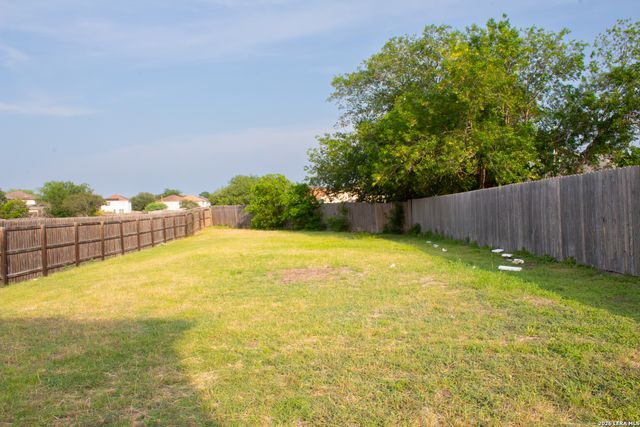 6903 Pecan Fall, Converse, TX 78109