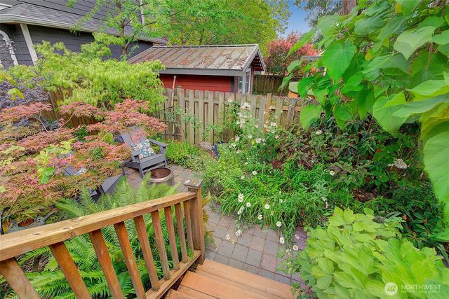 7418 8th Avenue NW, Seattle, WA 98117