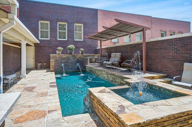 177 Summit Avenue, Southlake, TX 76092