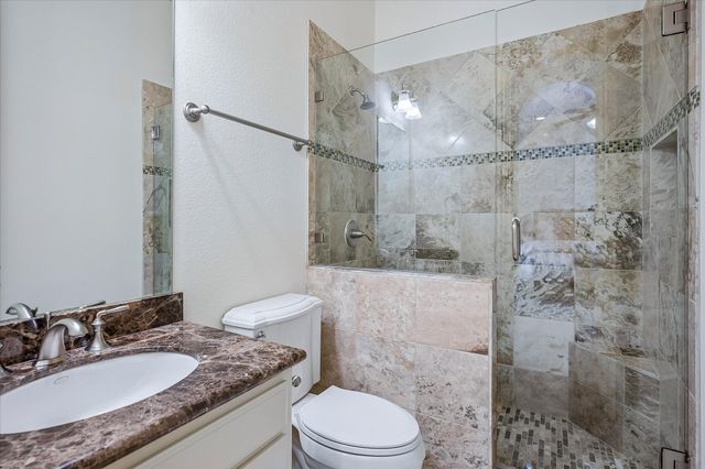 177 Summit Avenue, Southlake, TX 76092