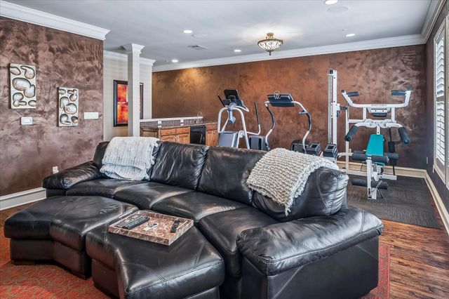 177 Summit Avenue, Southlake, TX 76092