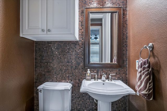 177 Summit Avenue, Southlake, TX 76092