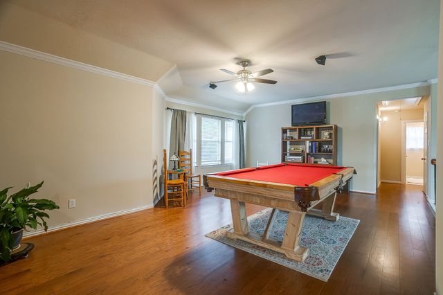 2952 Masters Court S, Burleson, TX 76028