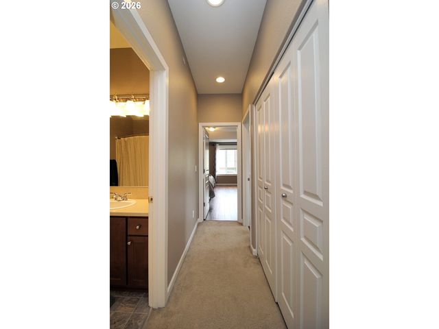 15560 Sw IVORY St, Beaverton, OR 97007