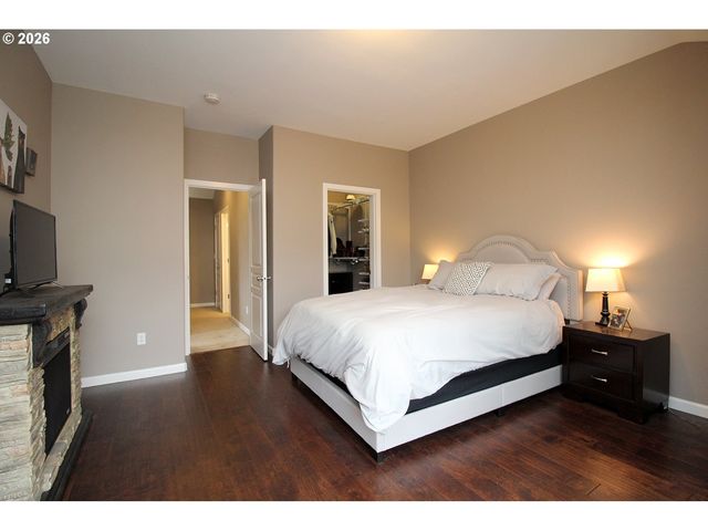 15560 Sw IVORY St, Beaverton, OR 97007