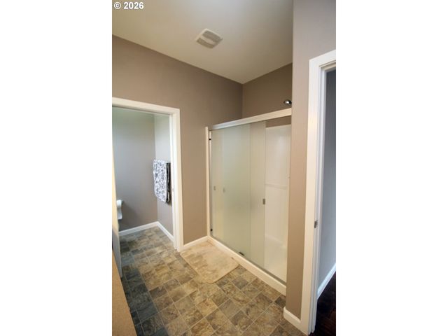 15560 Sw IVORY St, Beaverton, OR 97007