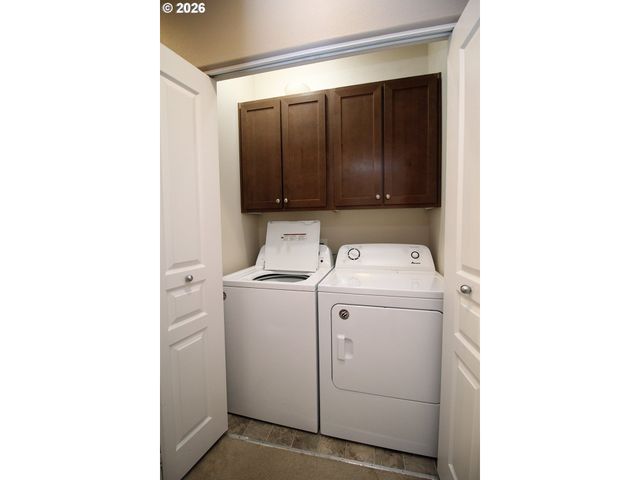 15560 Sw IVORY St, Beaverton, OR 97007