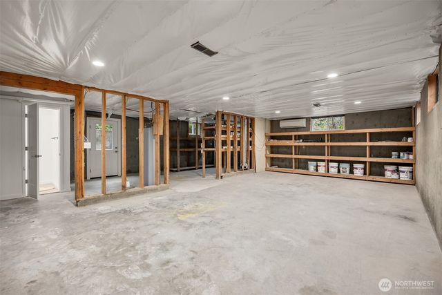 34031 Bonnieview Lane NE, Kingston, WA 98346