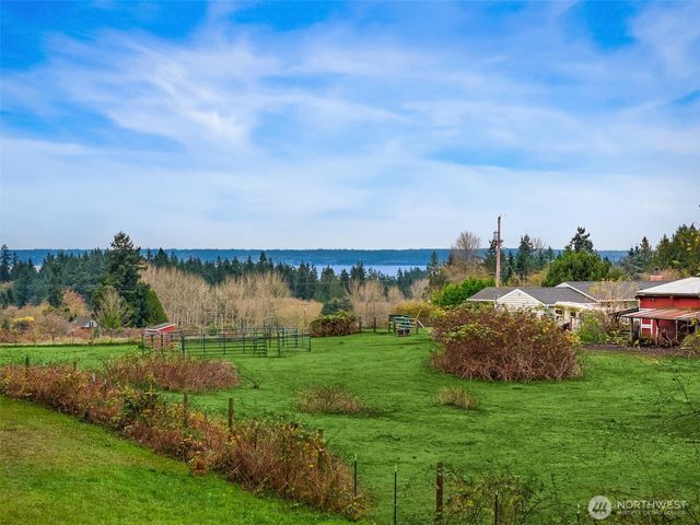 34031 Bonnieview Lane NE, Kingston, WA 98346