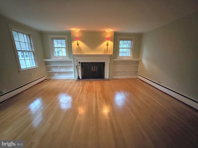 215 S CLAIRMONT DR, Salisbury, MD 21801
