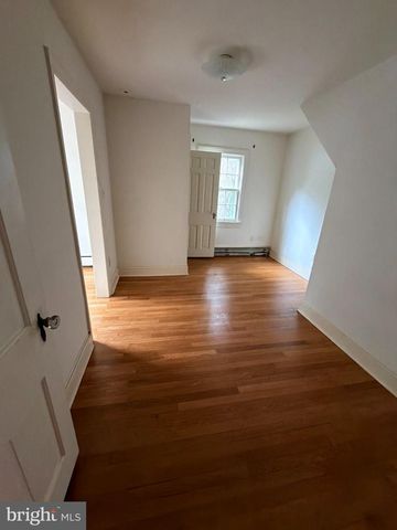 215 S CLAIRMONT DR, Salisbury, MD 21801