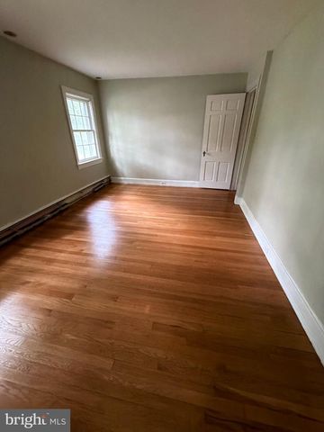 215 S CLAIRMONT DR, Salisbury, MD 21801