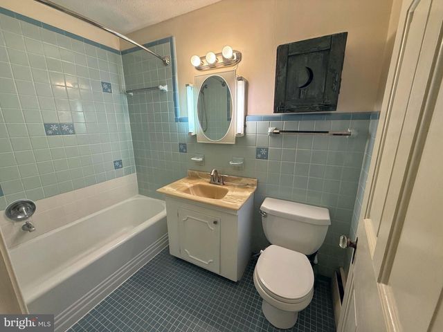 215 S CLAIRMONT DR, Salisbury, MD 21801