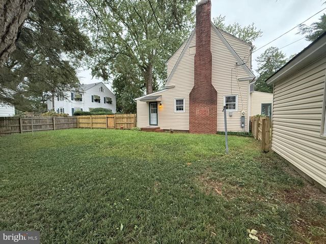 215 S CLAIRMONT DR, Salisbury, MD 21801